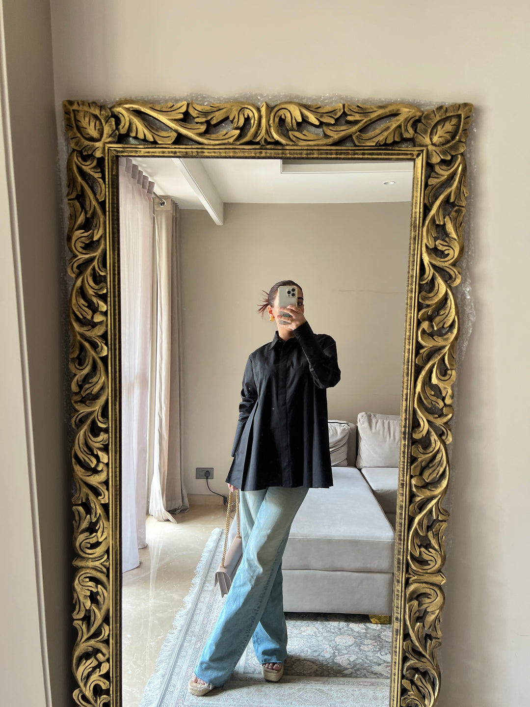 Ruhi in Eve’s Garden Shirt - Black