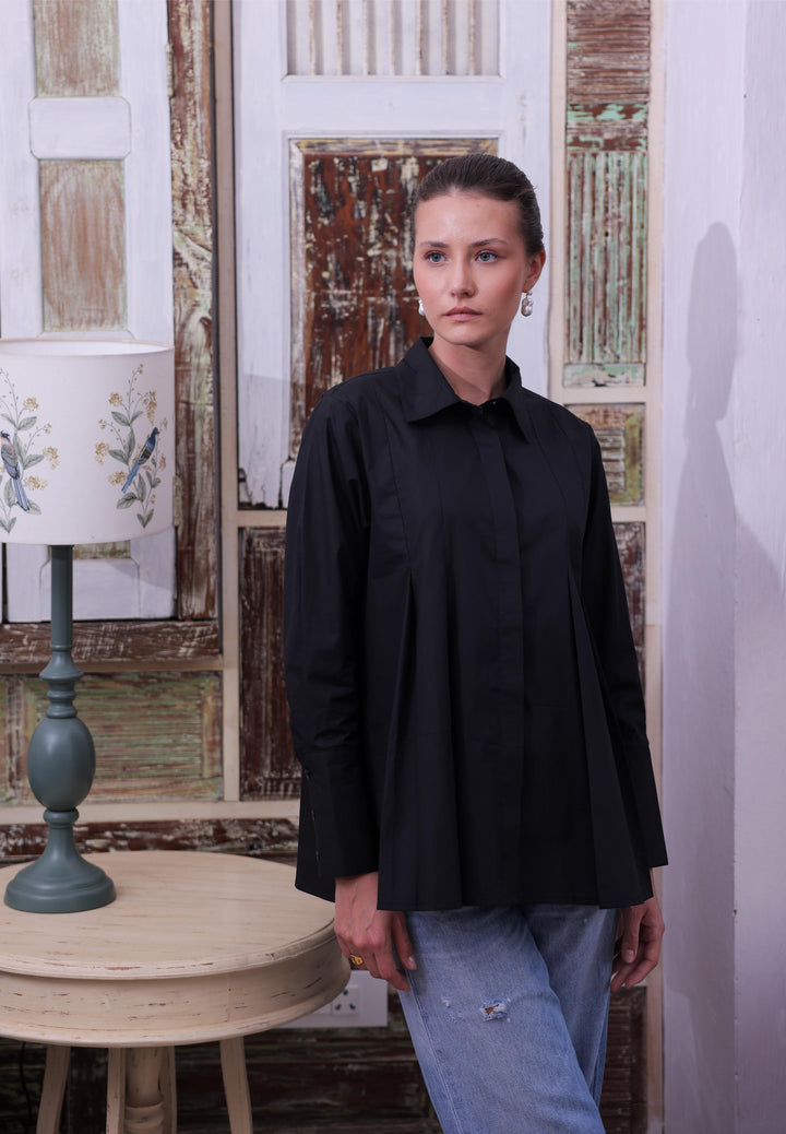 Eve’s Garden Shirt - Black