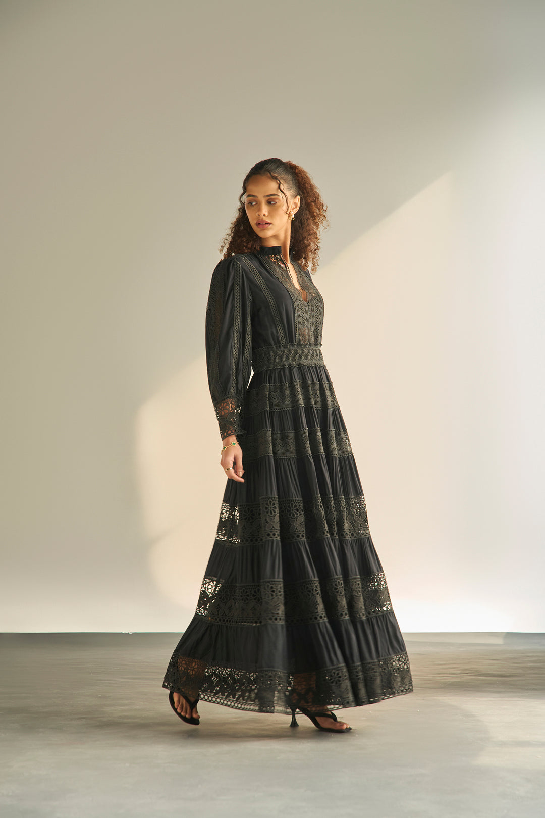 THE ATELIER LACE DRESS - BLACK