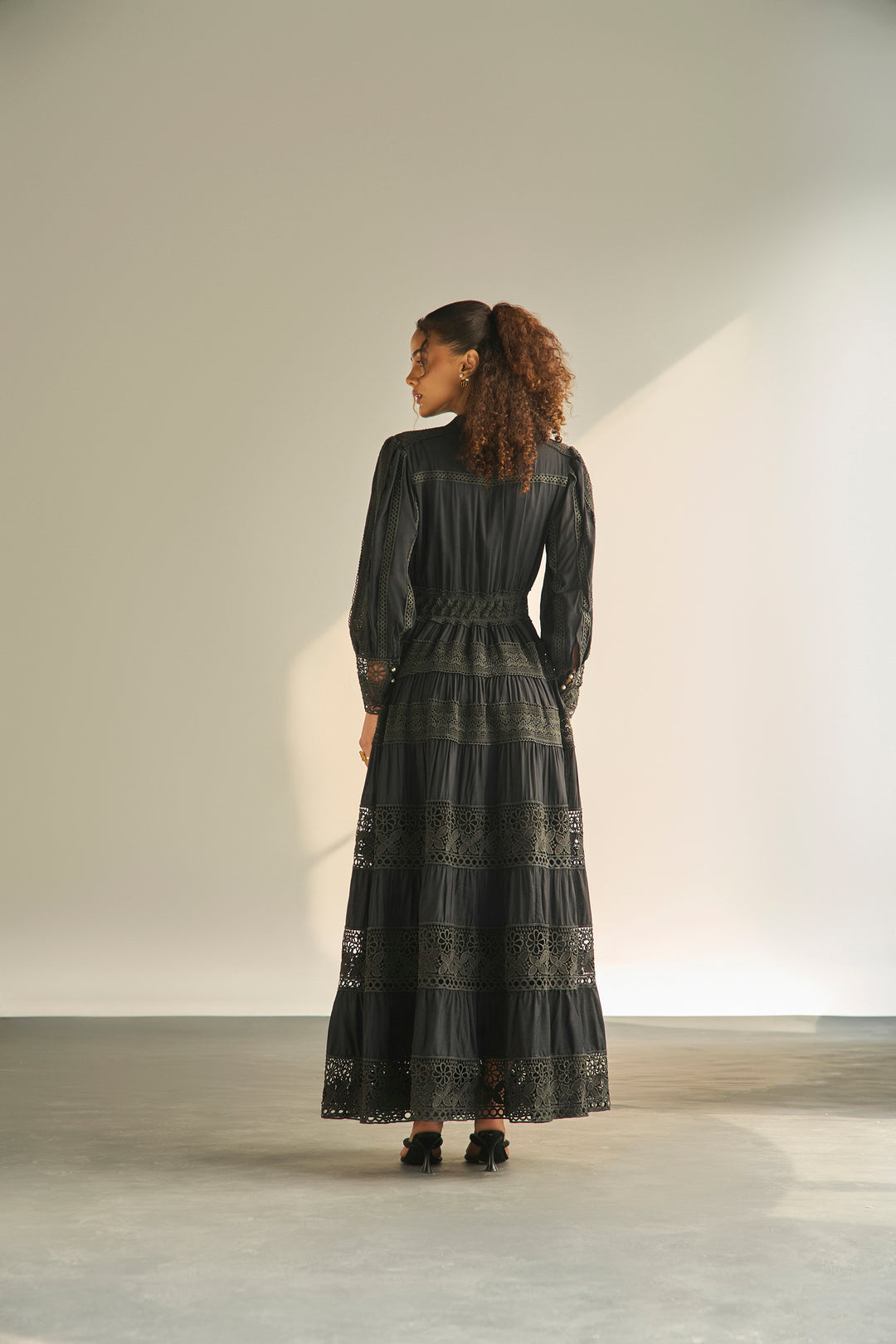 THE ATELIER LACE DRESS - BLACK