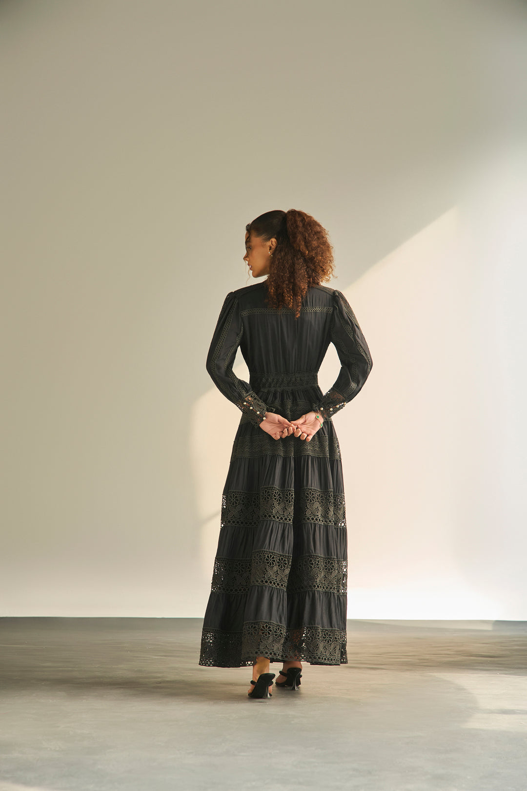 THE ATELIER LACE DRESS - BLACK